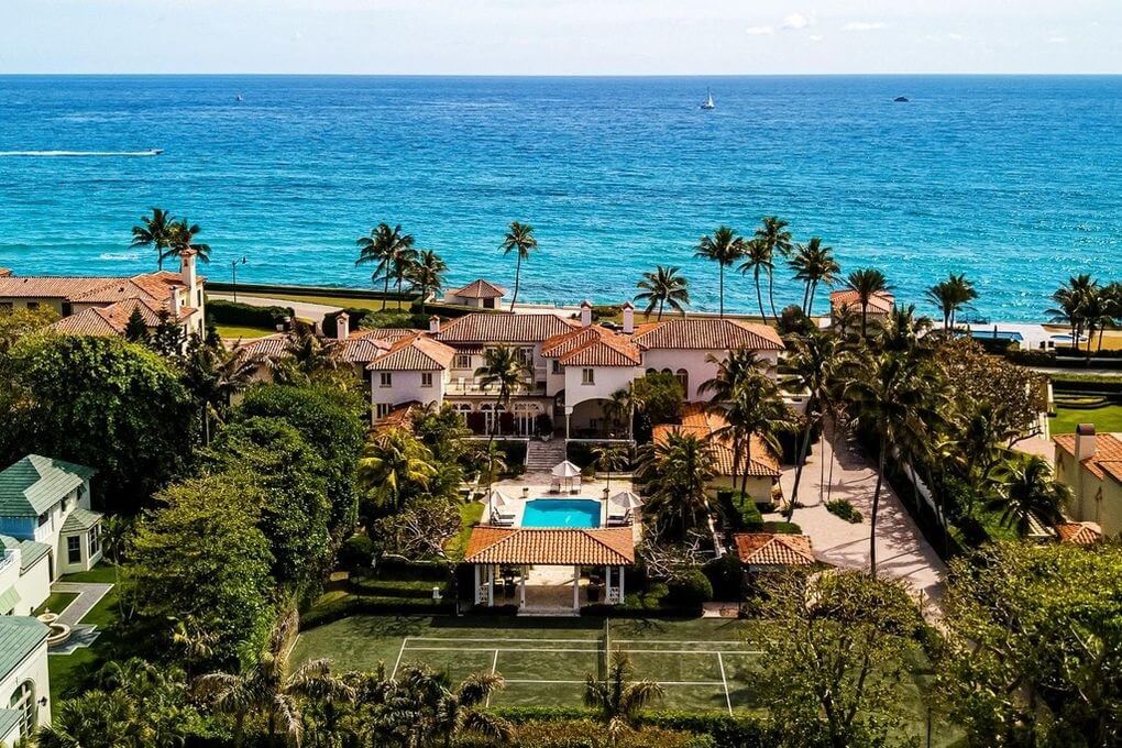 Bő 15 milliárdért eladó a Palm Beachen Lennon egykori álom-villája