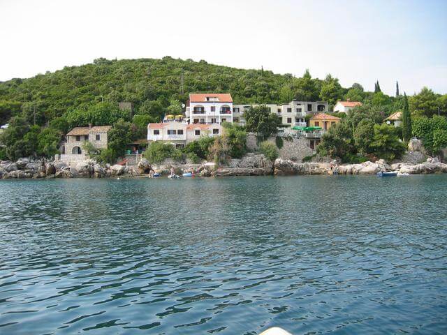Panorámás, tengerparti álomotthon egy mesebeli horvát településen