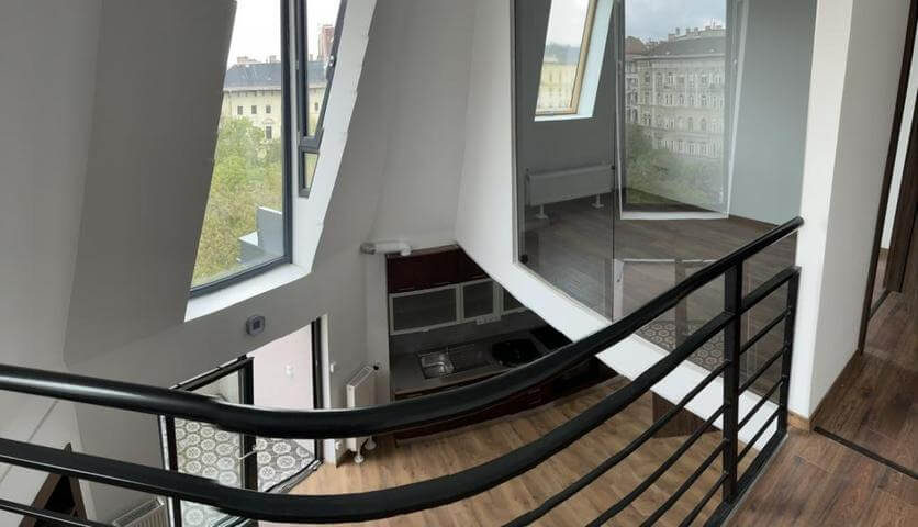 A nagykörút ékköve: éljen egy modern kialakítású tetőtoronyban