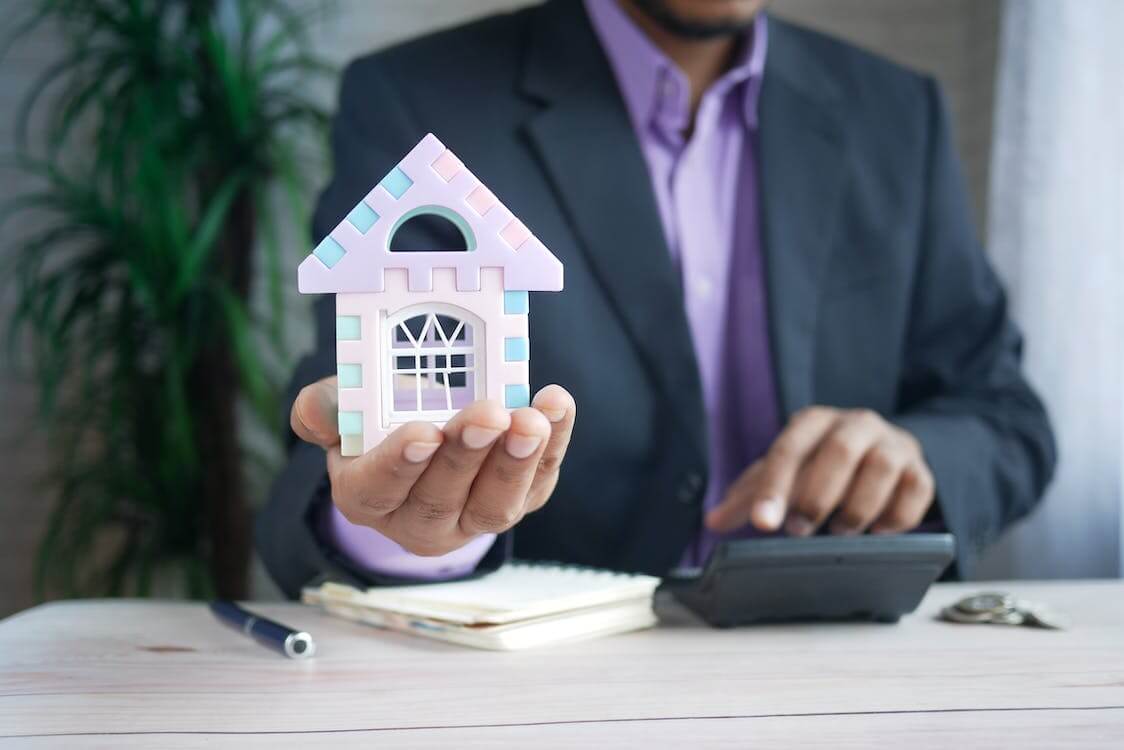 Az ingatlanpiac titkai: lakás, ház, új, régi, panel vagy tégla – mi mennyibe kerül?
