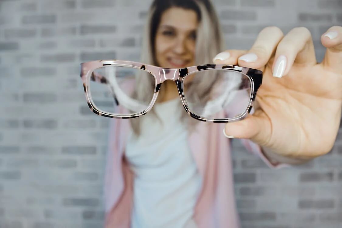 Vedd le a rózsaszín szemüveget: ezért nem tudod eladni az ingatlanod!