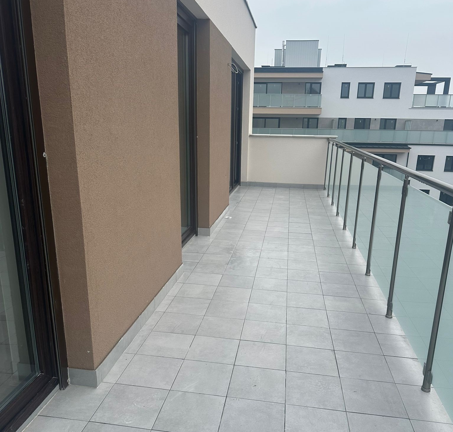 Prémium teraszos lakás a XIII. kerületben: így néz ki ma egy új építésű ingatlan a fővárosi piacon